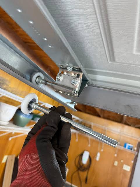 Garage door roller bearing wear in Rosharon TX